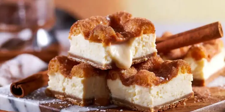 churro cheesecake bars