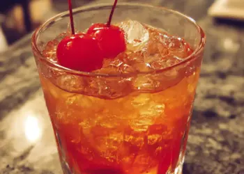 amaretto island punch