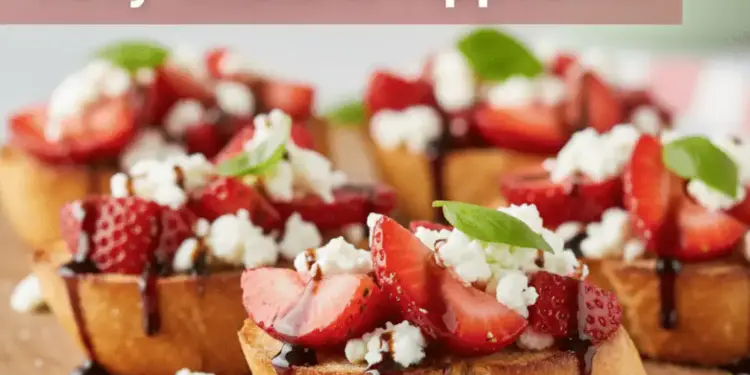strawberry balsamic crostini