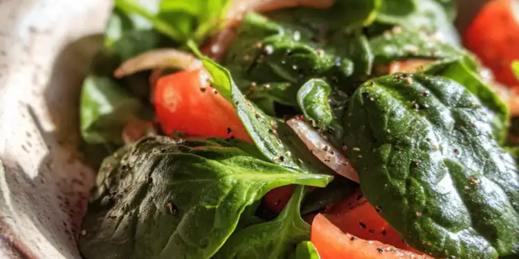 strawberry spinach salad