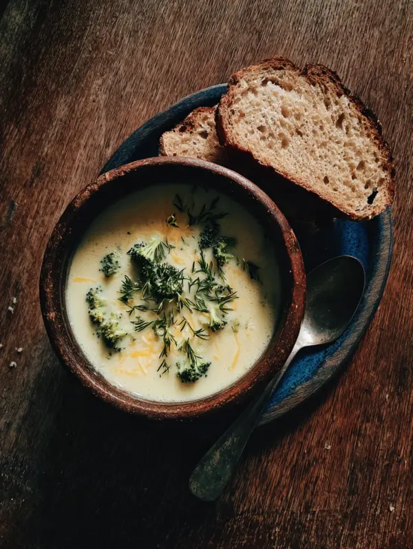 Broccoli Cheddar Soup – Creamy Cheesy Comfort Recipe
