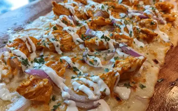buffalo chicken flatbread pizza