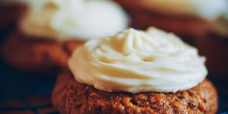 carrot cake cookies with cream cheese frosting