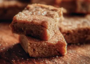 cinnamon sugar blondies