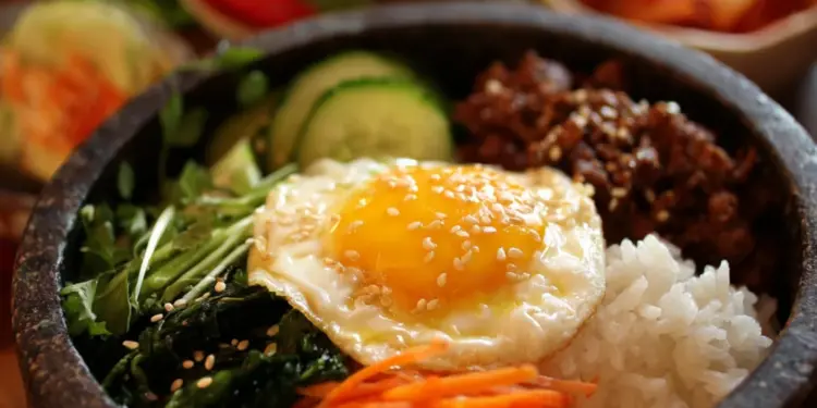 korean bibimbap rice bowl