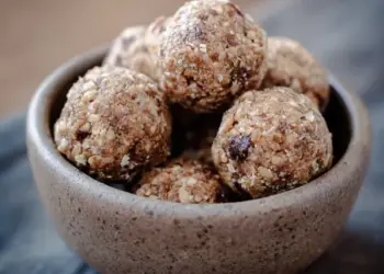 peanut butter energy balls
