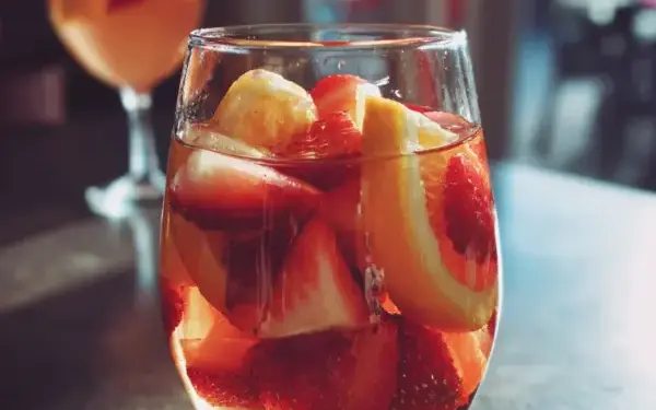 rosé sangria with fresh fruit