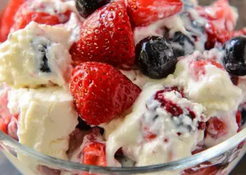 red white and blue cheesecake salad recipe featured
